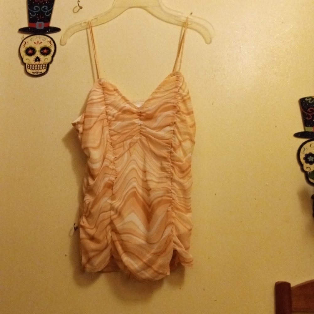 Peach tank